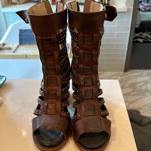 Freebird high shaft sandal. Retired so can’t get anymore! Excellent price!